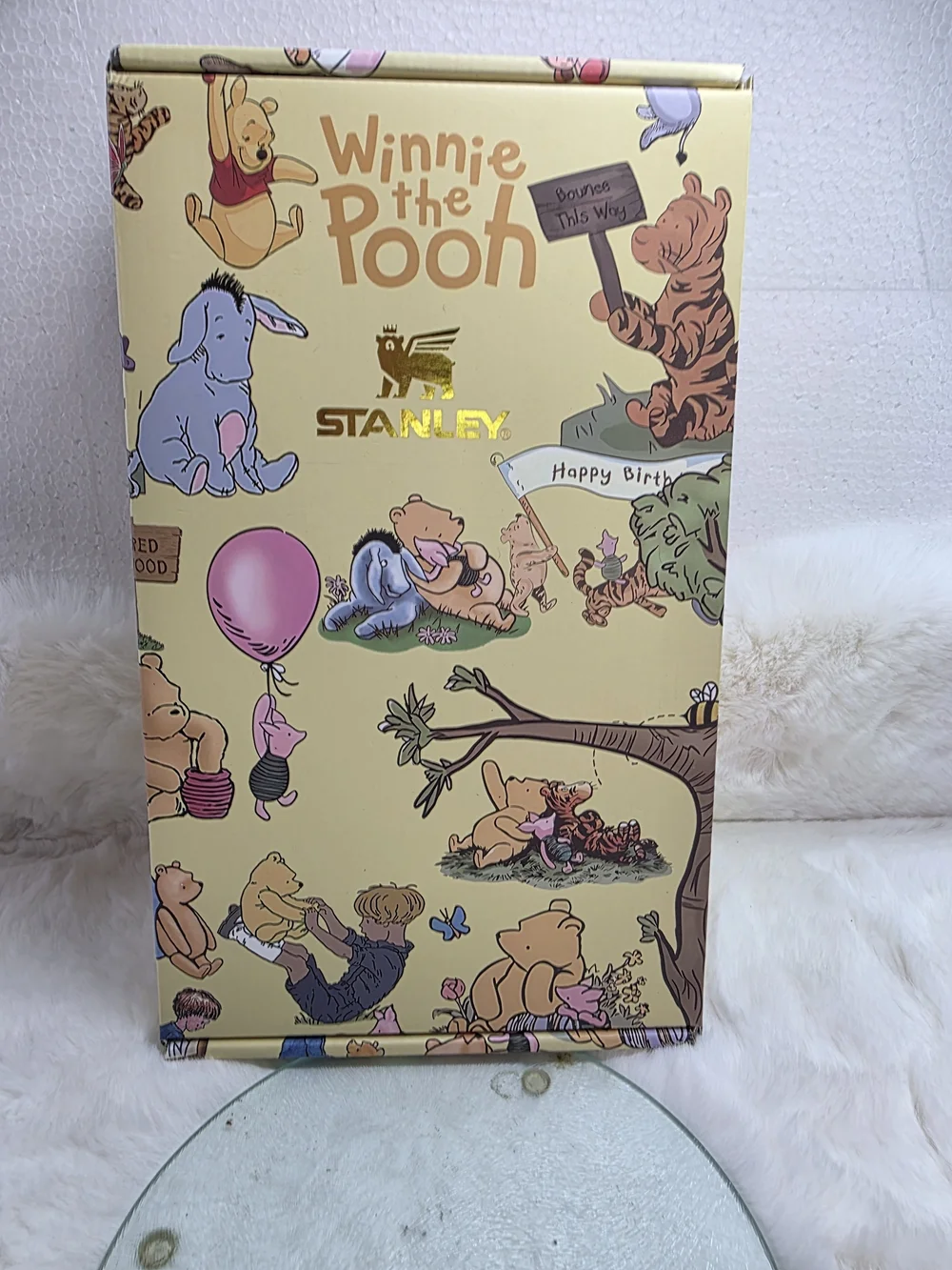 Stanley Winnie the Pooh Cream and Gold Quencher H2.0 Travel Mug - Picture 2 of 8